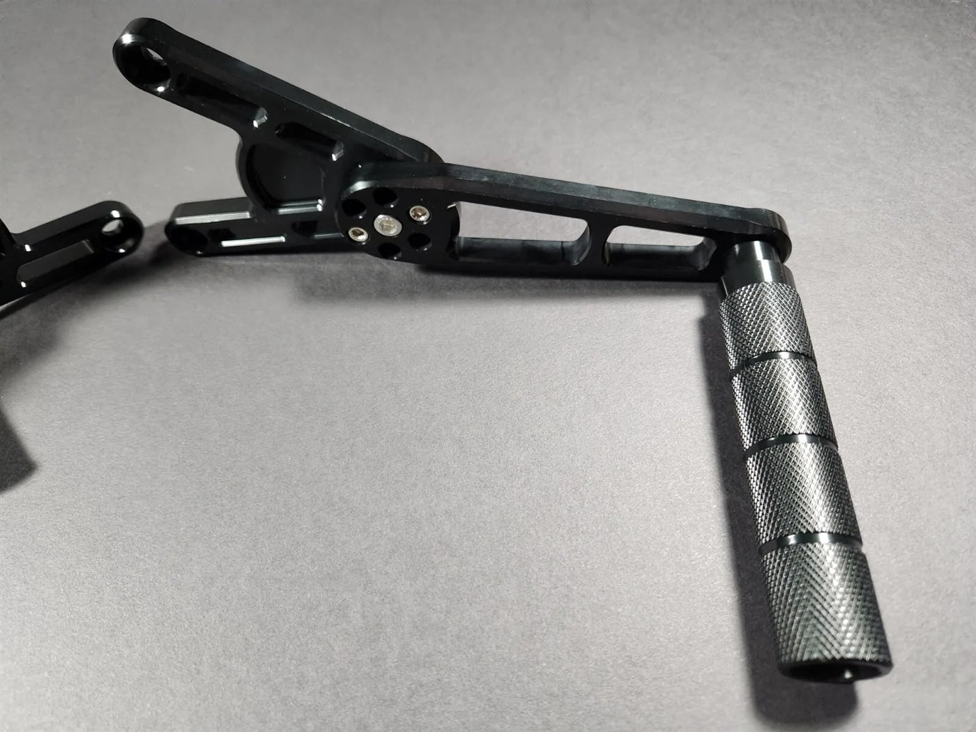 REARSET GRUDGE HAYABUSA 99-25 WITH BRAKE BLACK VRGBPBUSAJ9B*