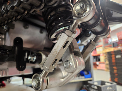 LOWERING LINK ADJUSTABLE HAYABUSA 99-25  VLLABUSAJ9N