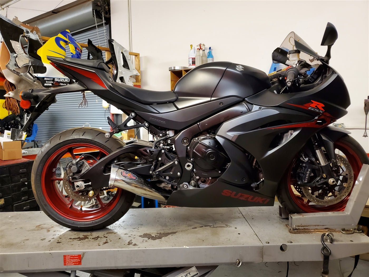 MOJO GSXR1000 17-25 4 INTO 1 POLISHED VMJEFSGSXR1L7P*