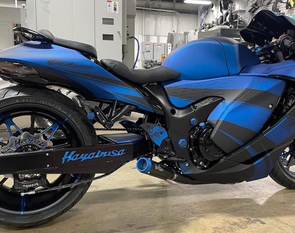 MINI MEG 4 INTO 1 RACE EXHAUST SUZUKI HAYABUSA 22-25 BLACK WIDE TIRE SWINGARM VMMEFSWTBUSAM2B*