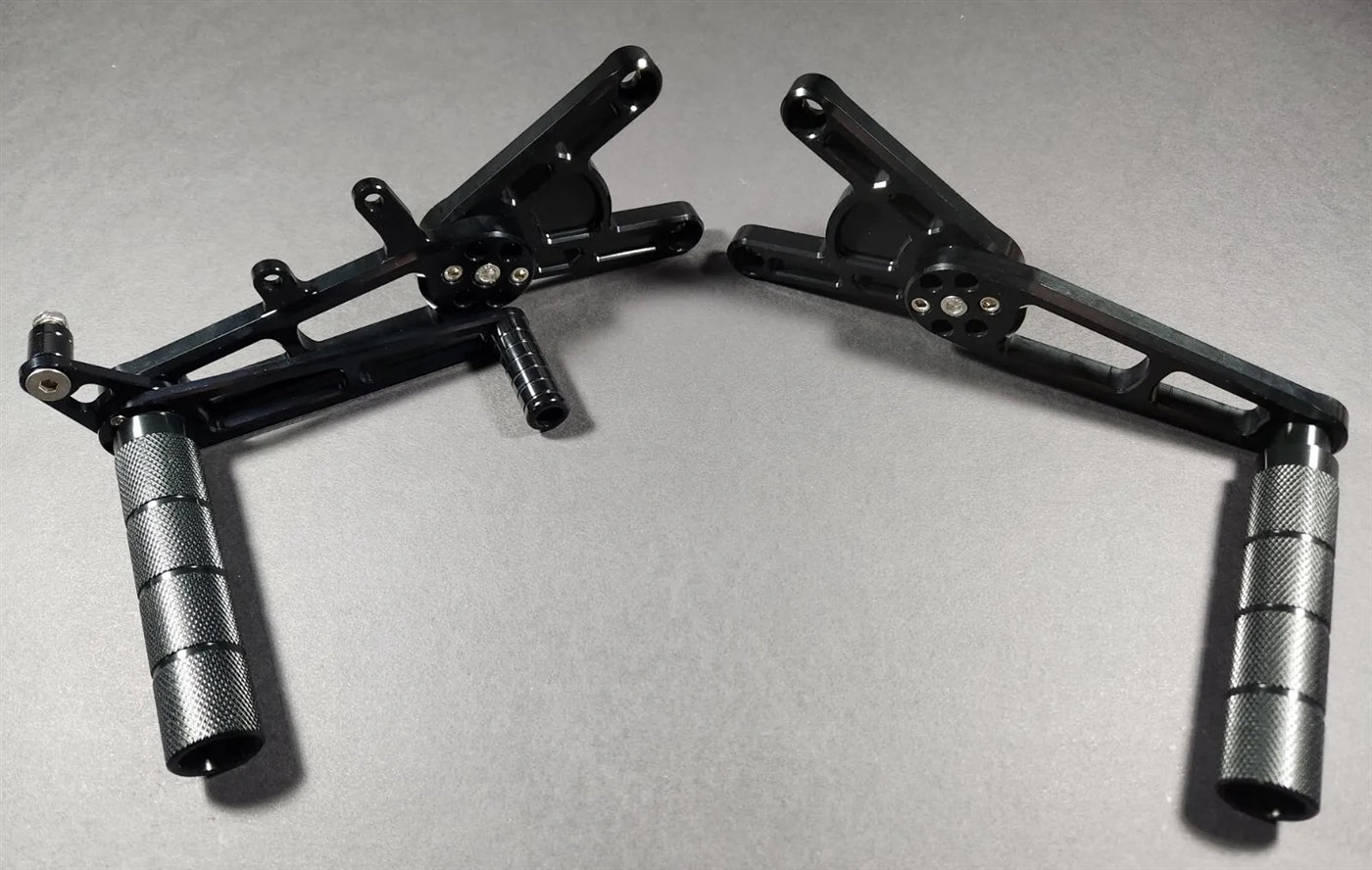 REARSET GRUDGE HAYABUSA 99-25 WITH BRAKE BLACK VRGBPBUSAJ9B*