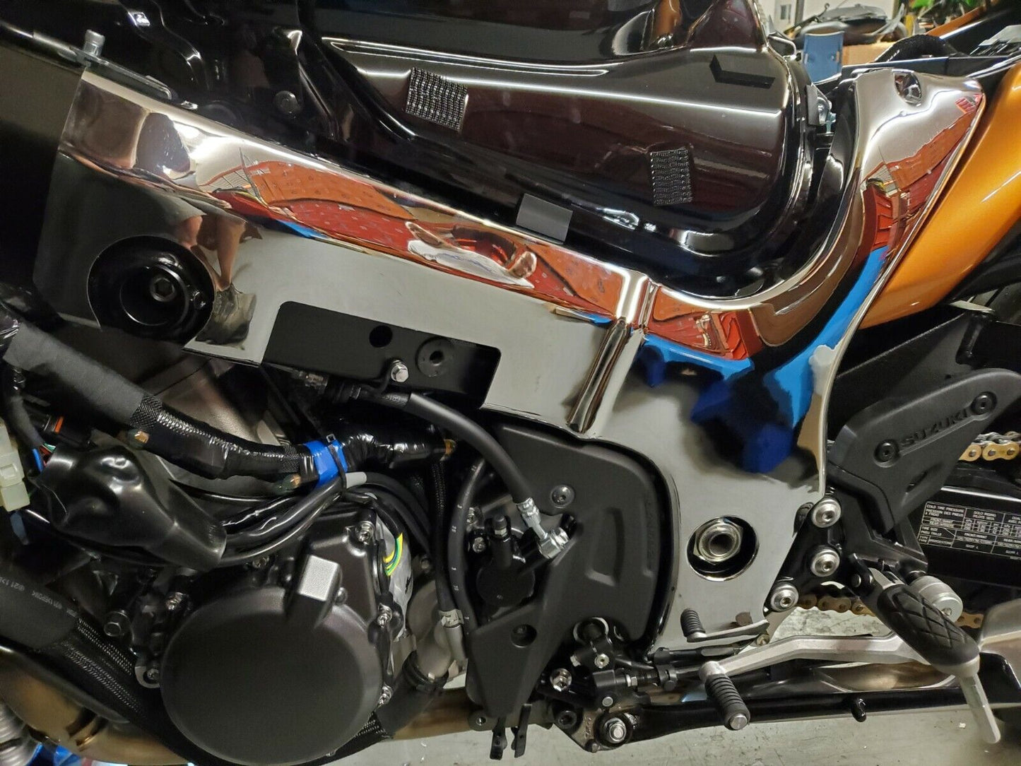 Frame Cover Hayabusa 1999-2025 Chrome Pair FC-S-300-CH